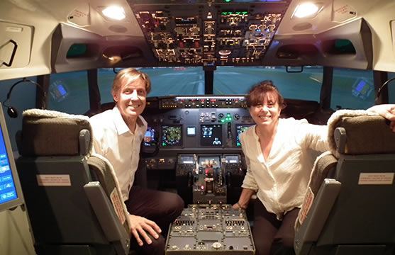 パイロットの世界をリアルに体験 Flight Experience Singapore 1 2 Jbpress ジェイビープレス