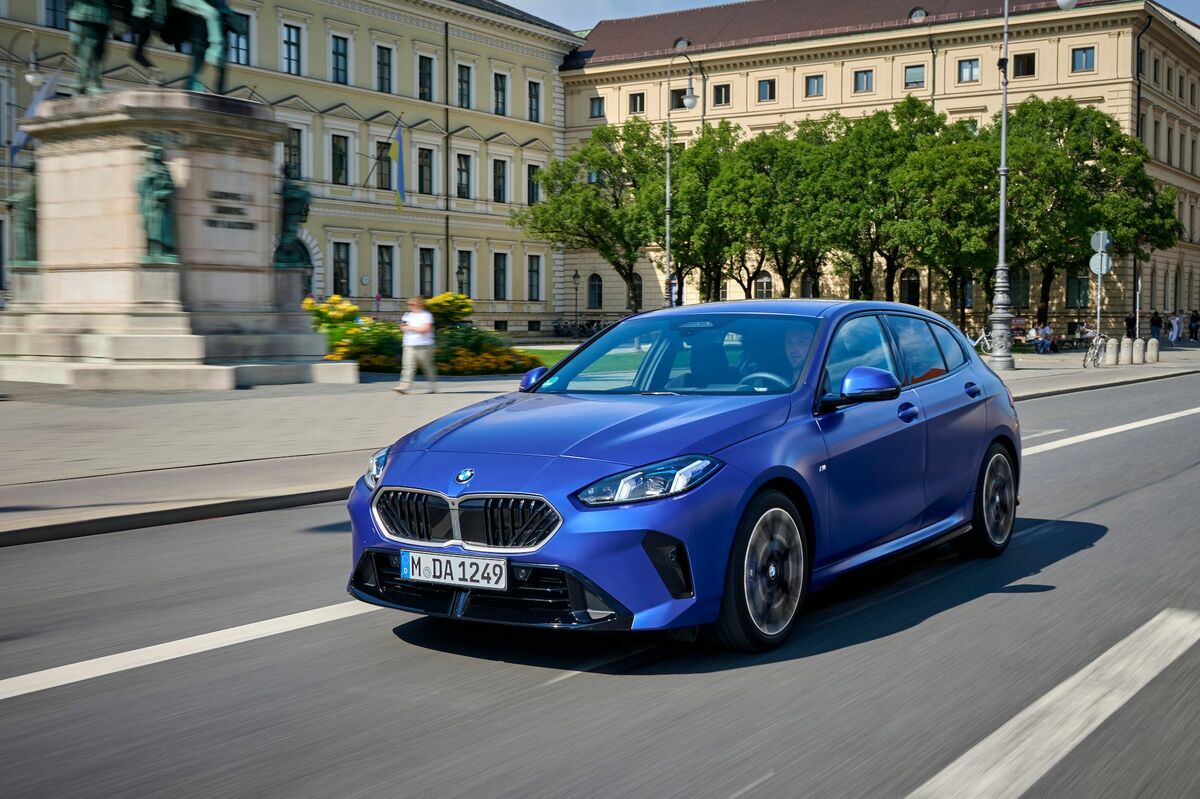 BMW F F シリーズ Mスポーツ用 Varタイプ カーボン フロントスポイラー リップスポイラー バンパーリップ Mスポ セダン ツーリング 人気商品 BMW F30 Mスポーツ用 フロントリップスポイラー BMW F F シリーズ M