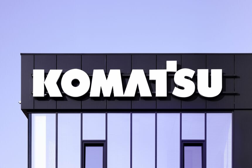 コマツの変革を生んだ「ダントツ」と「5ゲン主義」 建機メーカーから