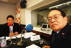 「マット安川のずばり勝負」ゲスト：平沢勝栄／前田せいめい撮影