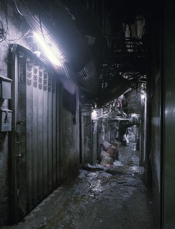 カオス過ぎ！！実在した今はなき伝説「東洋の魔窟・九龍城砦