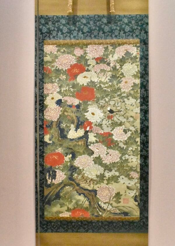 伊藤若冲・国宝《動植綵絵》から“花感”あふれる4幅、百花ひらく麗らか