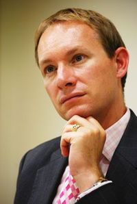 エコノミスト・インテリジェンス・ユニット　ロビン･ビュウ氏／前田せいめい撮影