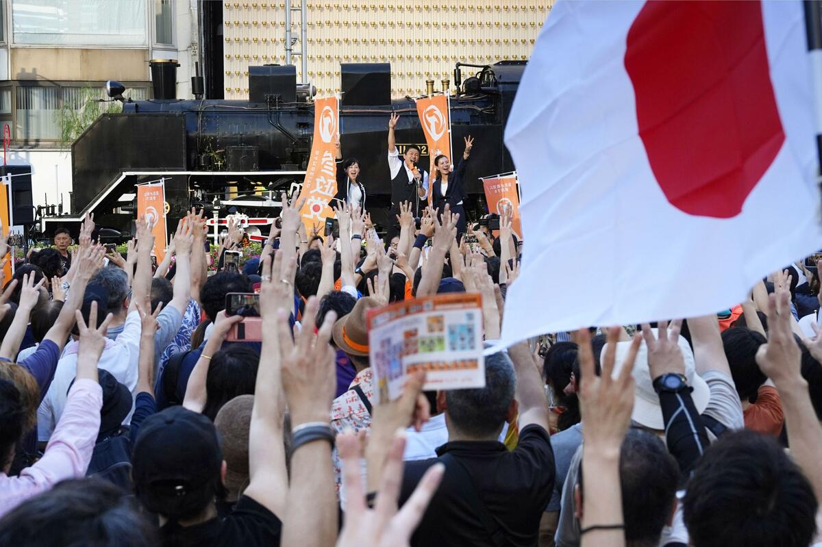 【與那覇潤が斬る参政党現象】「社会が狂っている」と感じる国民を急増させた「センモンカ」の罪 評論家・與那覇潤氏に聞く① | JBpress (ジェイビープレス)