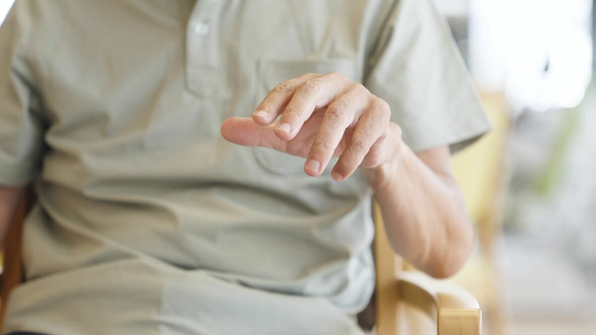 身体がほとんど動かない重度障害の患者との意思疎通は可能か？微かな動きから読み取る人々と動かない身体が語ること 【著者に聞く】『語りかける身体』の西村ユミが語る、言葉以前のコミュニケーションとは(1/4) | JBpress (ジェイビープレス)