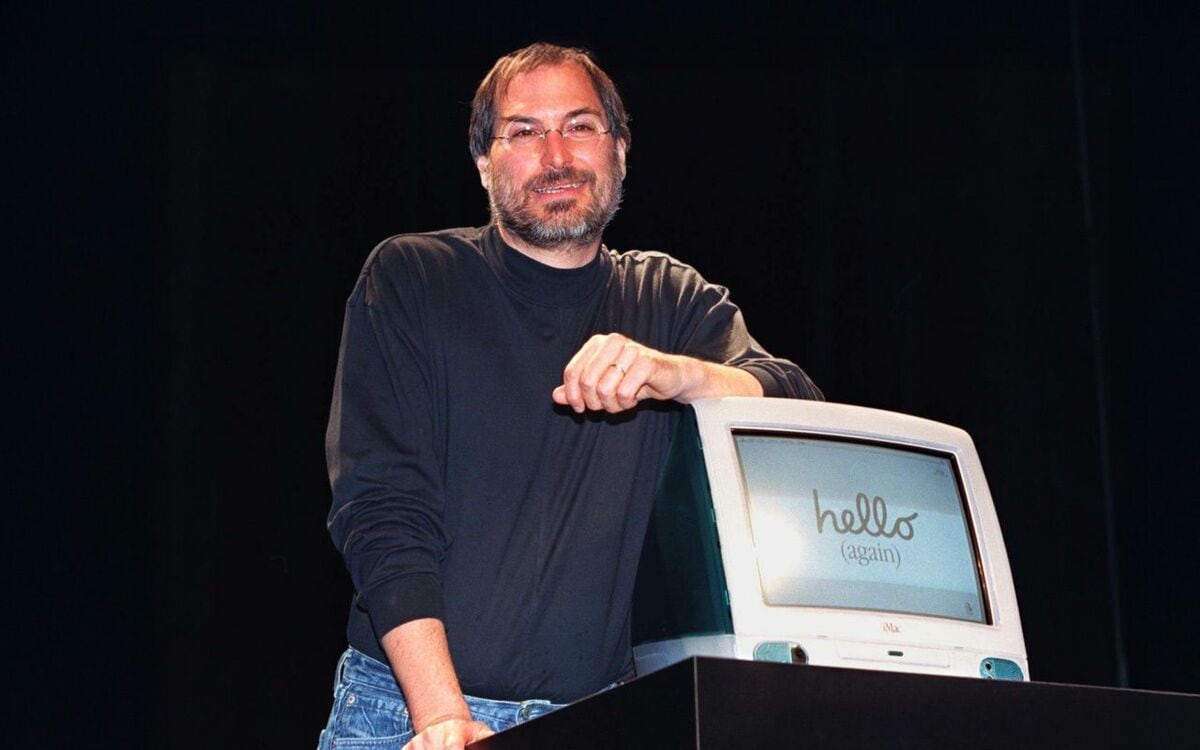 迷走しかけたiMacのCMはなぜ一瞬で変わったのか　ジョブズに投げつけられた紙ボールが示した“本質だけを残す”方法 | Japan Innovation Review powered by JBpress