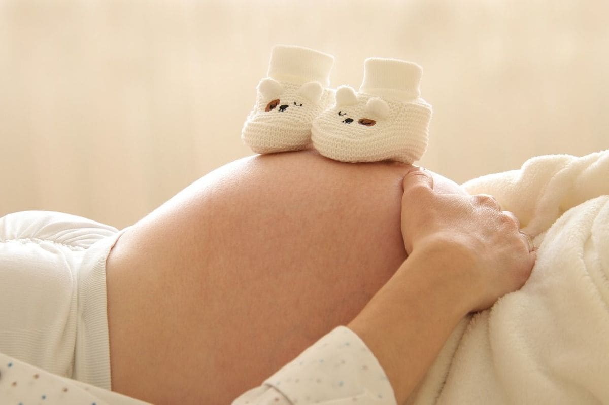 新型コロナが妊婦と赤ちゃんに与える影響　妊娠・出産は「ワクチン接種」が明らかに安全