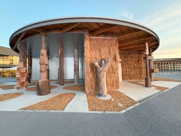 JA 111, Autumn 2018 – 集合住宅の先へ | Japan Architect