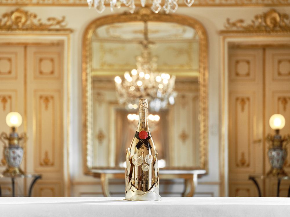 モエ・エ・シャンドン アートフレーム たった3本だけ販売されるモエ・エ・シャンドンとは？ フランスの