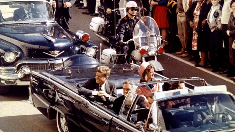 妻以外にセックスした女性は1600人、ケネディ元大統領の裏の顔 夫の