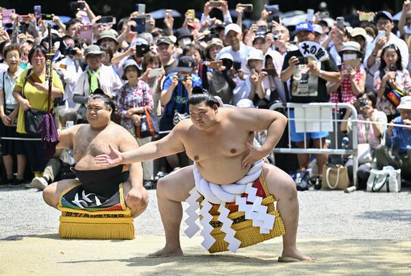 ☆【第59代横綱 隆の里】サイン色紙 直筆☆手形 力士 サイン