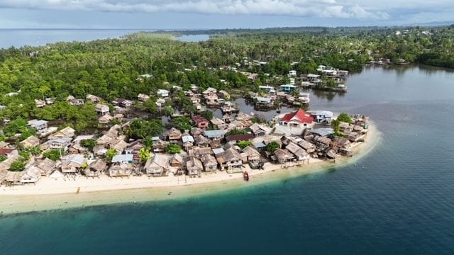 写真ギャラリー2枚め|【現地ルポ】ソロモン諸島が脱中国へ旋回、総選挙で何が起きたか 反中派の知事復帰がほぼ確実に JBpress (ジェイ