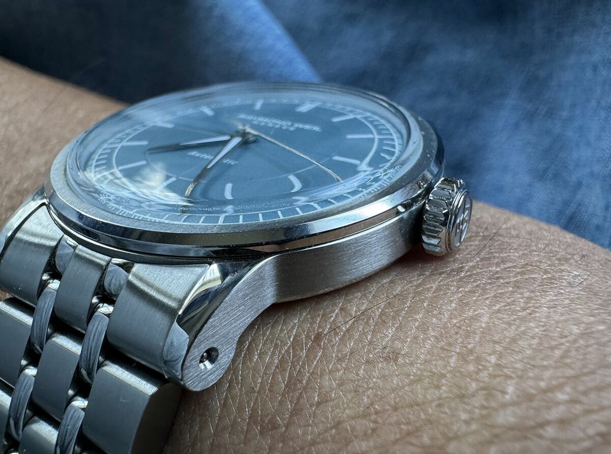 レイモンド ウェイルの個性派デニムブルーモデルを1週間使用して