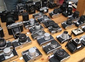 クラシックカメラ好きの聖地、スイスの中古カメラ市 ネット