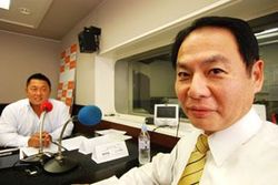 「マット安川のずばり勝負」ゲスト：小山和伸／前田せいめい撮影