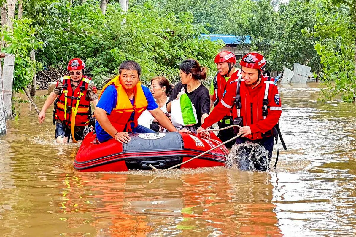 北京を守るのに地方100万人を犠牲に、大洪水で露見した中国の非人道的