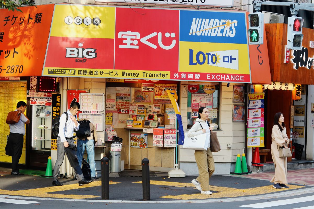 シャンシャンリピート割複数割額無し価格 シャンパーニュ・ラリエ価格改定のお知らせ | CAMPARI JAPAN株式